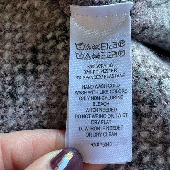 Max Studio Purple Ombré turtleneck Sweater - Size Small - Picture 8 of 10